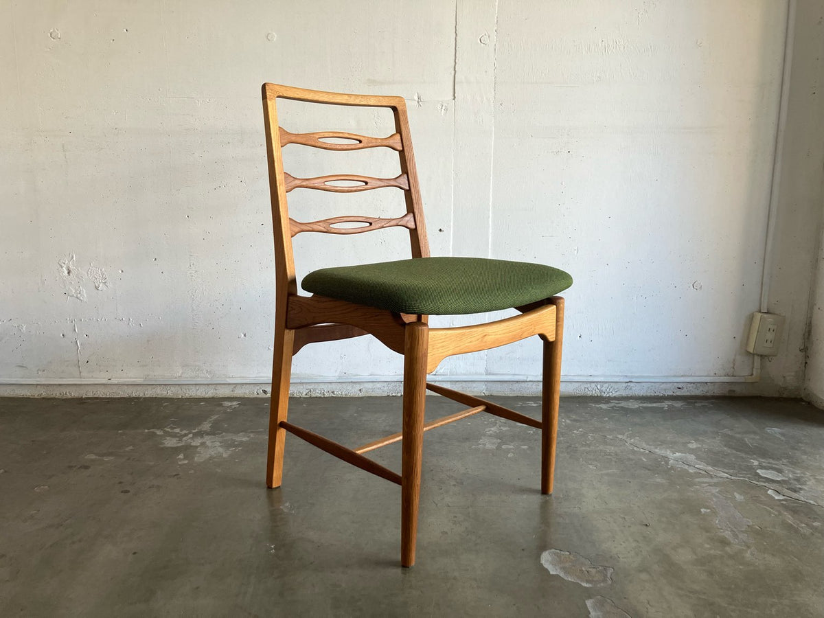 北欧家具Lewis(ルイス）｜東京・目黒・吉祥寺｜ダイニングチェア2脚