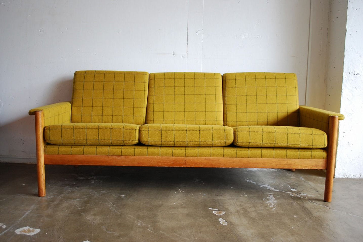 3シーターソファ by Kurt Ostervig – Lewis-meguro