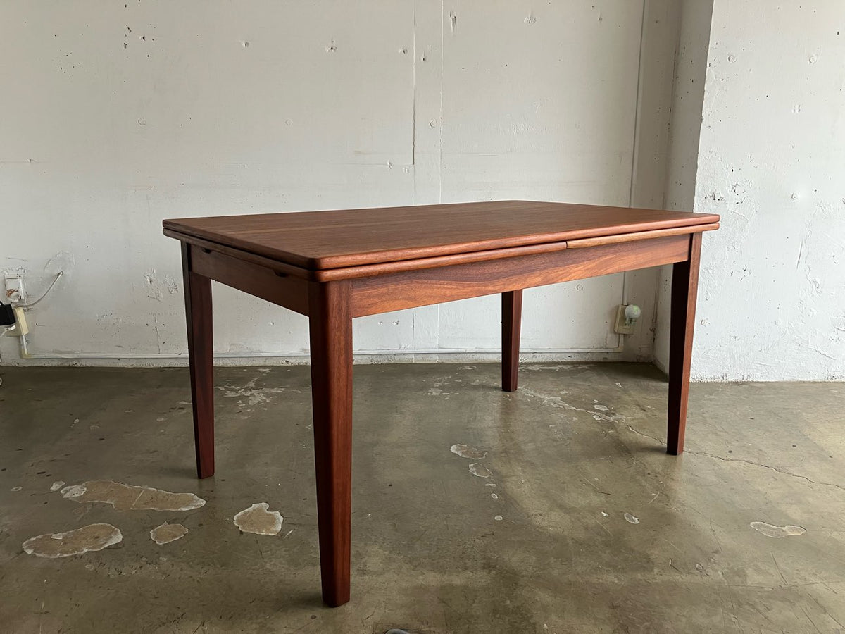 デンマーク　ヴィンテージ　ドローリーフテーブル　チーク　Lewis購入 デンマーク ヴィンテージ ドローリーフテーブル チーク Lewis購入 北欧