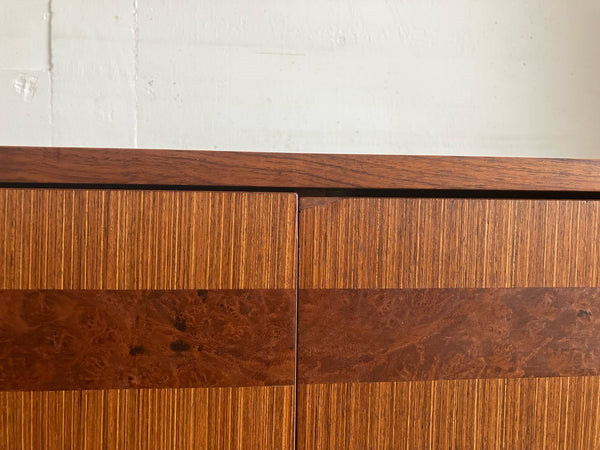 サイドボード by STONEHILL