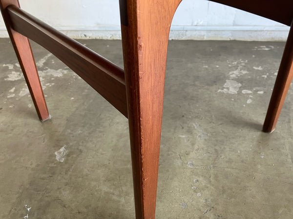 ダイニングチェア2脚セット by Eric Buch