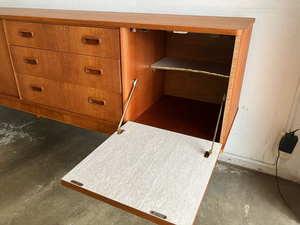 サイドボード by STONEHILL