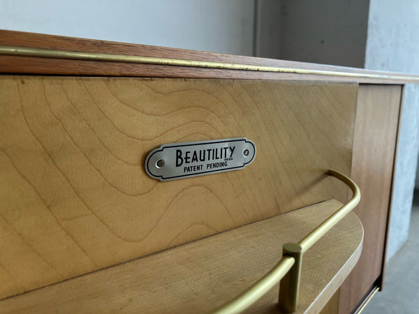 サイドボード by Beautility