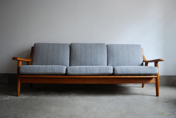 GE530-3　by　Hans.J.Wegner