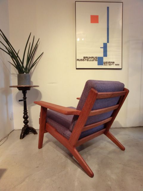 GE-290-1 in Teak designed by Hans J.Wegner