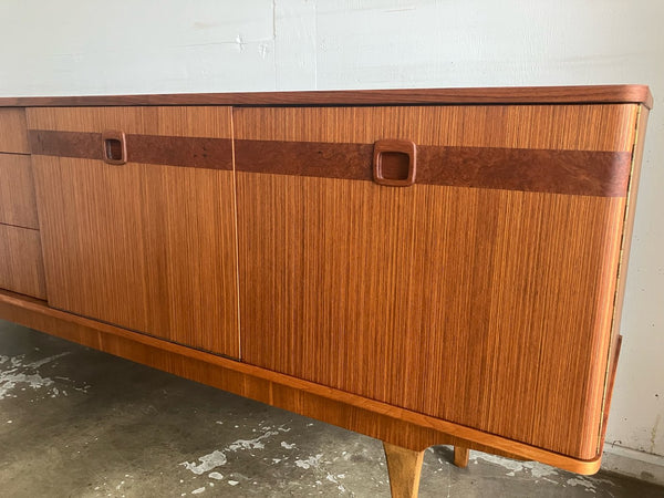 サイドボード by STONEHILL