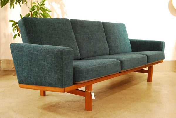 GE236-3 Designed By Hans.J.Wegner