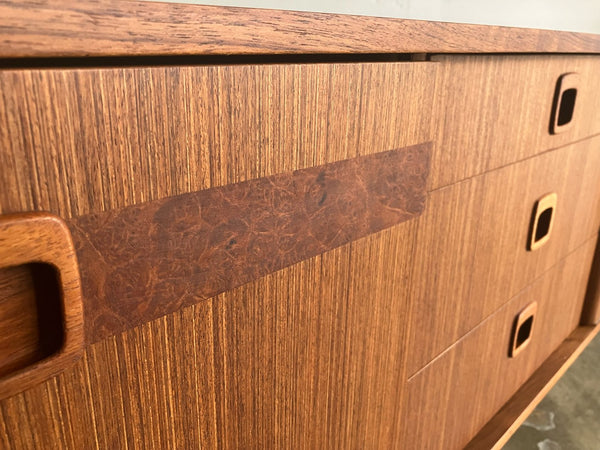 サイドボード by STONEHILL