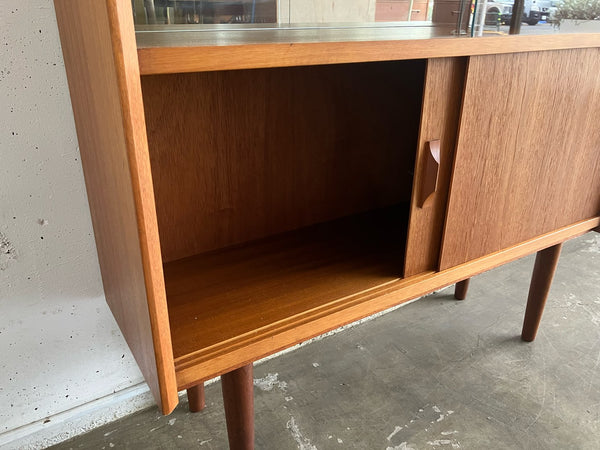 ディスプレイキャビネット