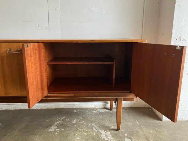 サイドボード by Beautility