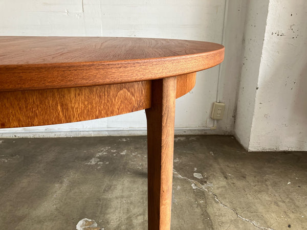 オーバルエクステンションテーブル