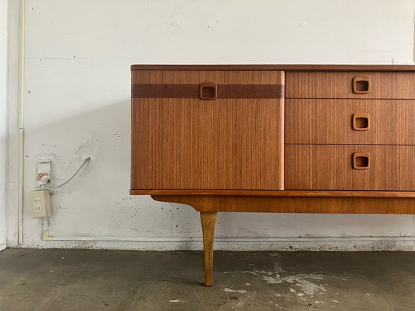 サイドボード by STONEHILL