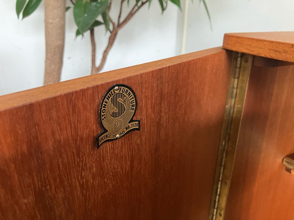 サイドボード by STONEHILL