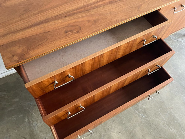 サイドボード by Beautility