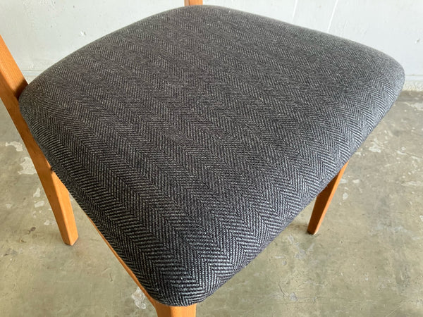 ダイニングチェア