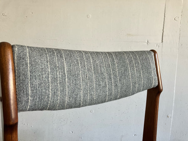 ダイニングチェア2脚セット by Eric Buch