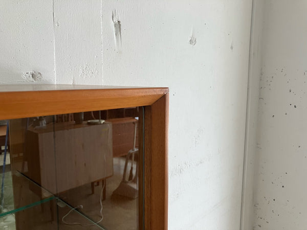 ディスプレイキャビネット