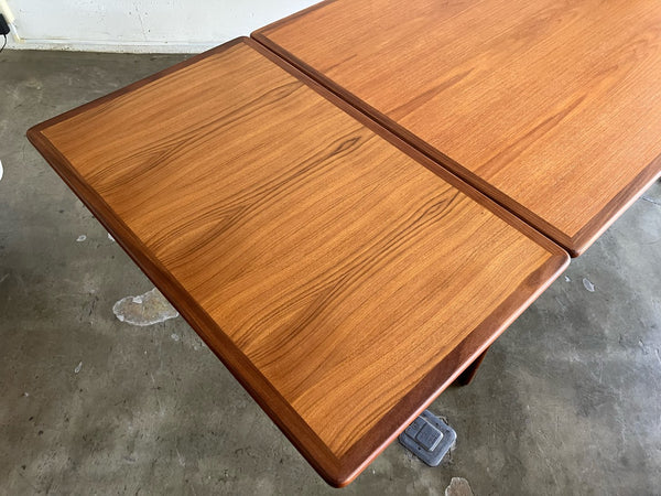 ドローリーフテーブル