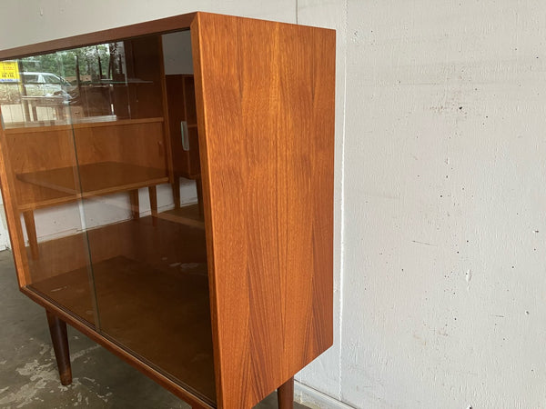 ディスプレイキャビネット