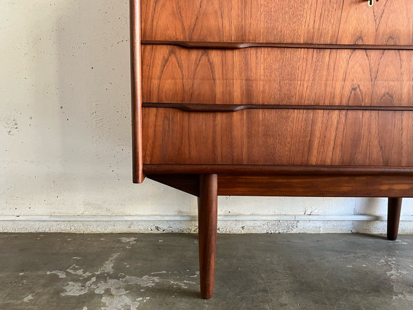 ライティングビューロー