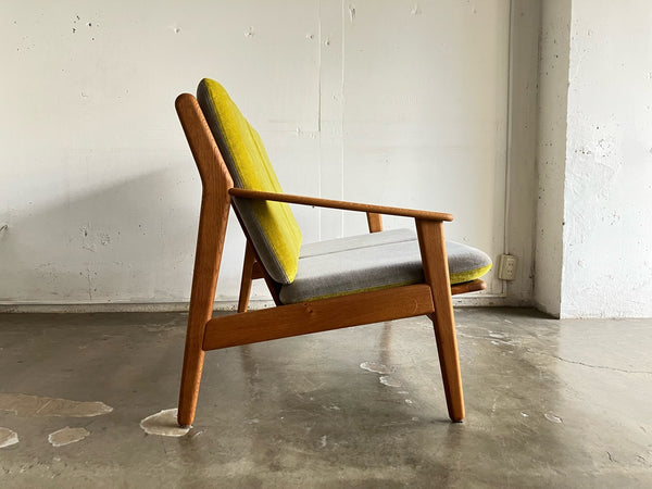 2シーターソファ "model J56" by Poul.M.Volther for FDB Møbler