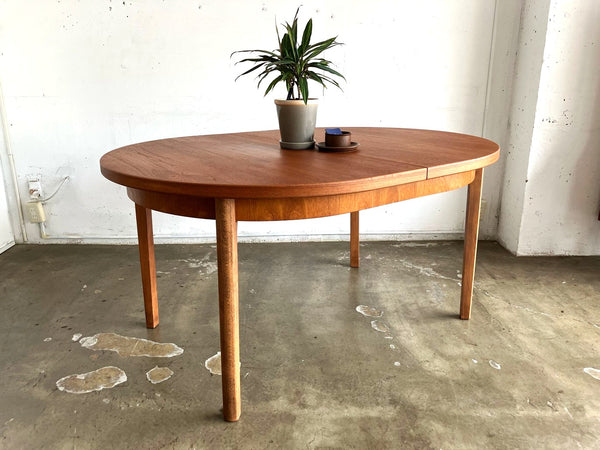 オーバルエクステンションテーブル