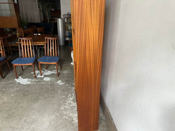 ディスプレイキャビネット
