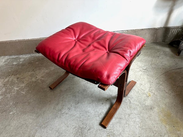 Siesta ottoman stool by Ingmar Relling for Westnofa