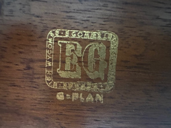 バタフライテーブル by G-PLAN "Tola & Black"