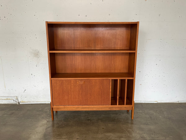 ブックシェルフ