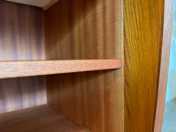 ラージキャビネット by Aerthoj Jensen ＆ Molholm Herning