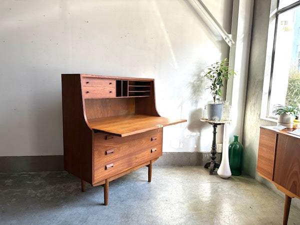 ライティングビューロー by Borge Mogensen for Søborg Møbelfabrik