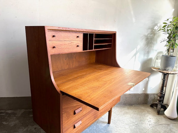 ライティングビューロー by Borge Mogensen for Søborg Møbelfabrik