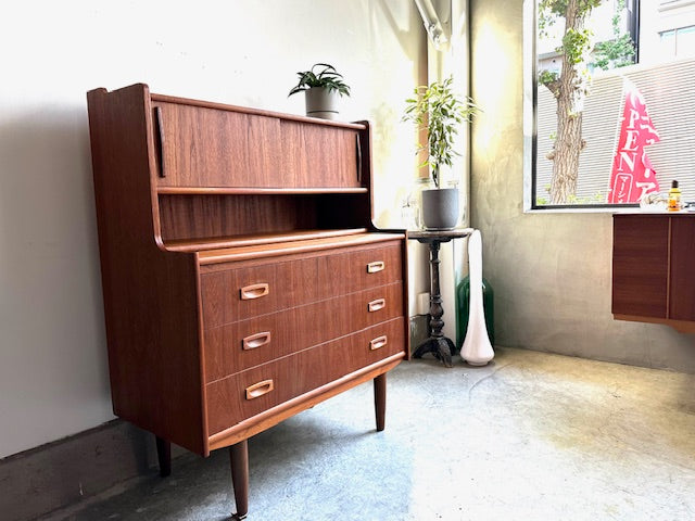 rii　lewis デンマーク　ライティングビューロー 北欧家具ルイス（東京・目黒・吉祥寺）ライティングビューロー