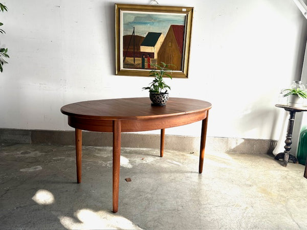 オーバルエクステンションテーブル