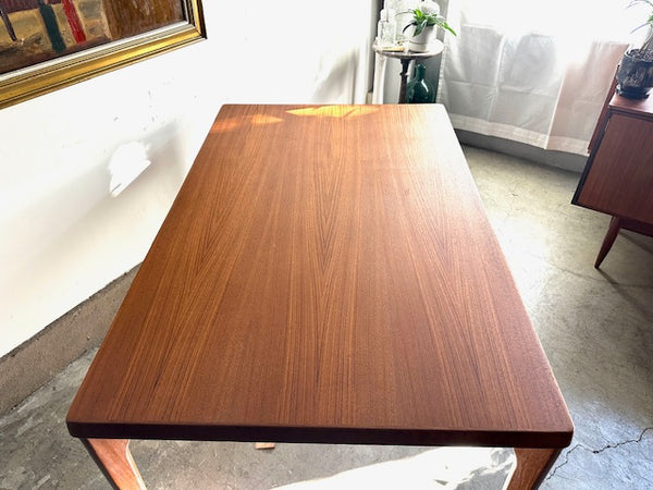 ドローリーフテーブル by Henning Kjaernulf for Vejle Stole & Mobelfabrik