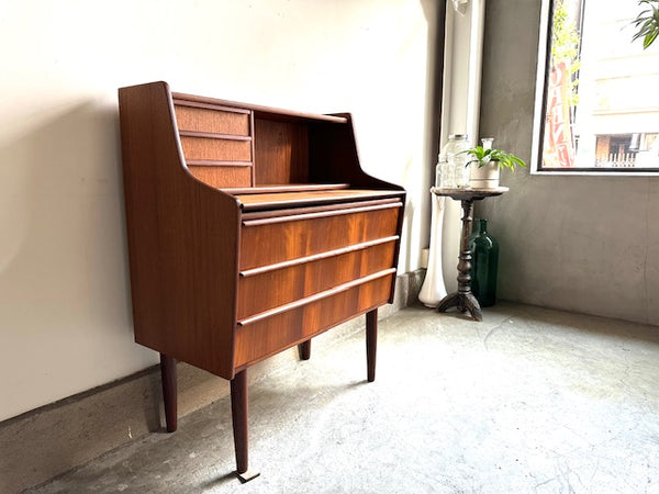 ライティングビューロー