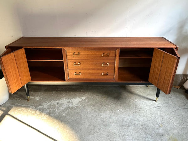 サイドボード by G-PLAN "Tola & Black"