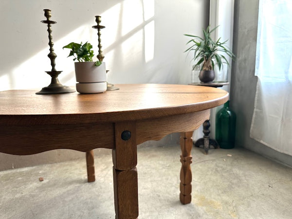 ラウンドテーブル by Henry Kjaernulf for CJ Rosengaarden