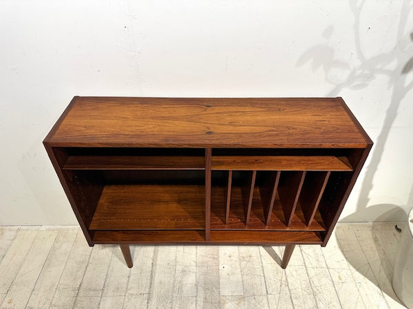 ブックシェルフ