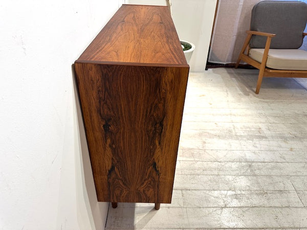 ブックシェルフ