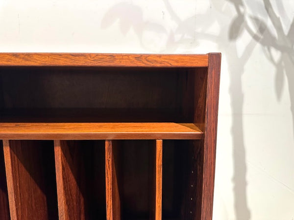 ブックシェルフ