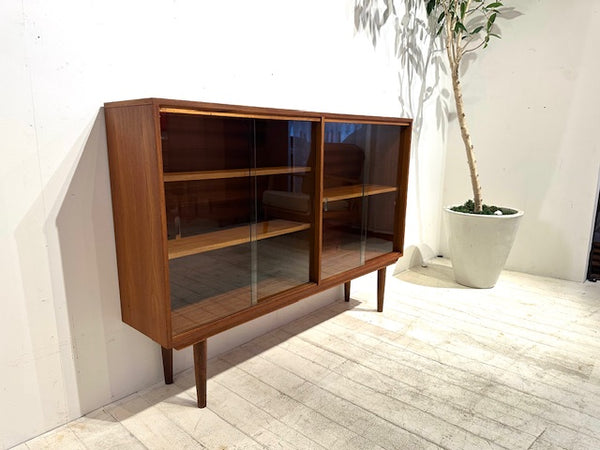 ディスプレイキャビネット