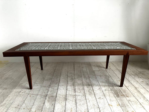 タイルトップセンターテーブル by Severin Hansen Jr for Haslev with Royal Copenhagen "TENERA"