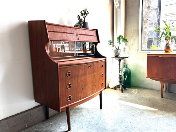 ライティングビューロー