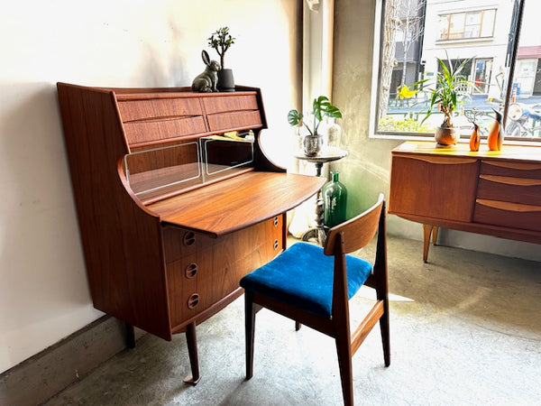 ライティングビューロー