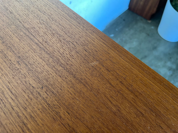シェルフキャビネット
