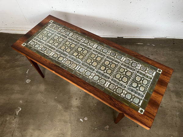 タイルトップセンターテーブル by Severin Hansen Jr for Haslev with Royal Copenhagen "TENERA"