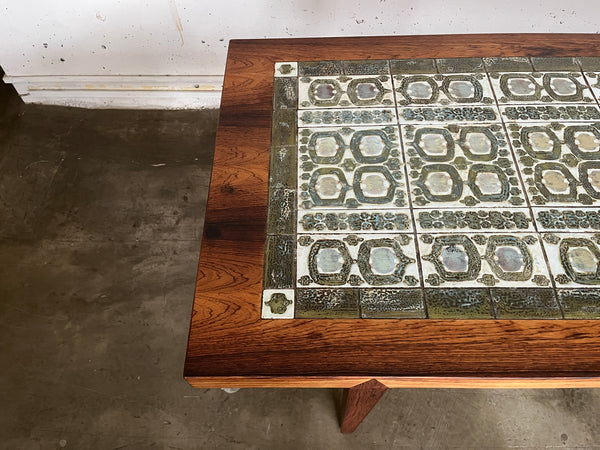 タイルトップセンターテーブル by Severin Hansen Jr for Haslev with Royal Copenhagen "TENERA"