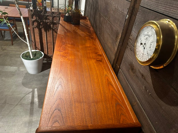 ラージキャビネット by Johannes Andersen for  Uldom Mobelfabrik